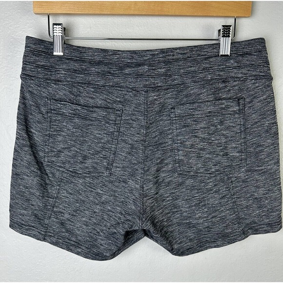 Athleta Women's Metro Slouch Shorts Size MEDIUM Heathered Gray Comfortable - Picture 2 of 3